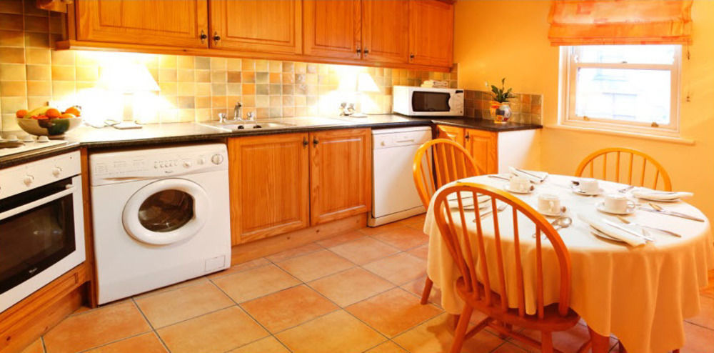 Mccarthy'S Lodge B&B Westport Luaran gambar