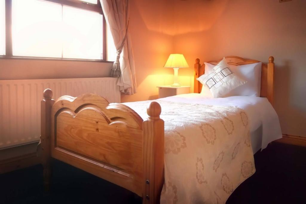 Mccarthy'S Lodge B&B Westport Bilik gambar