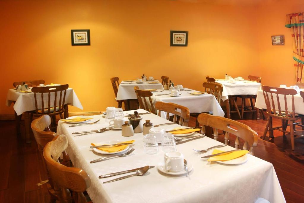 Mccarthy'S Lodge B&B Westport Luaran gambar